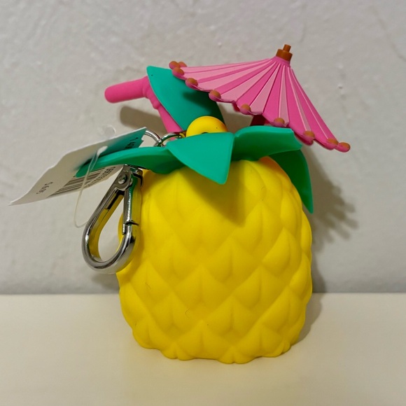 Bath & Body Works Pineapple Umbrella Drink Pocketbac Sanitizer Holder - Picture 2 of 2